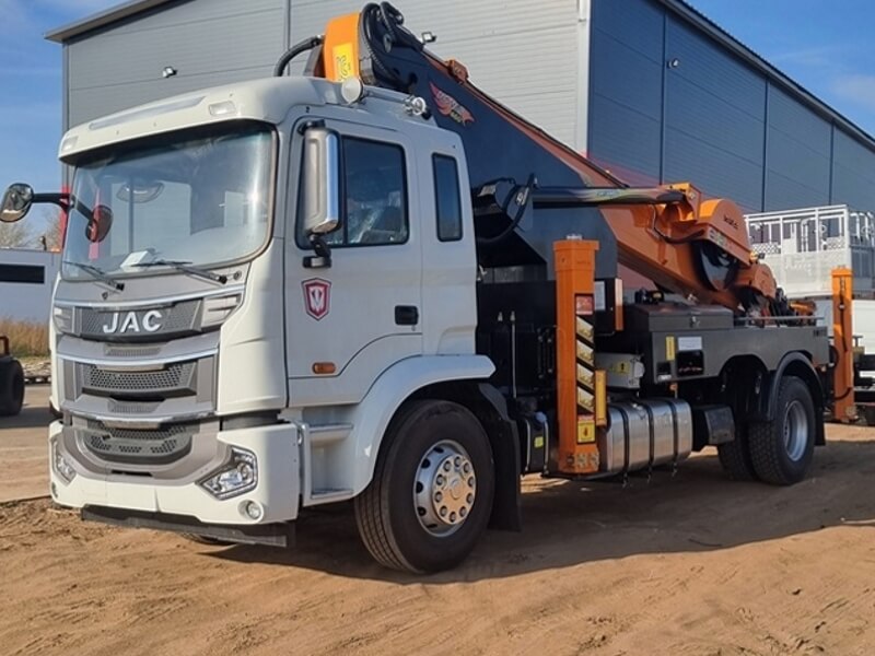 Автовышка Novas 460 45 м на базе JAC N200