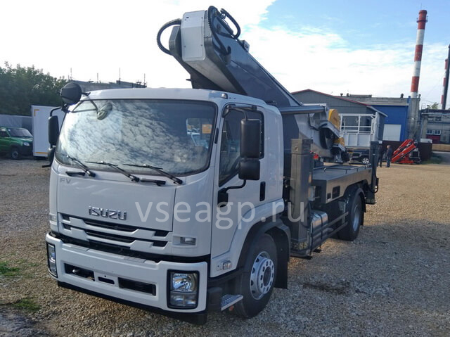 Автовышка Novas 460 45 м на базе Isuzu Forward