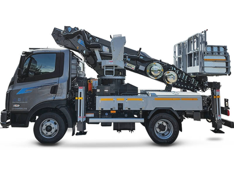 Автовышка Horyong SKY-290SQ 28 м на базе GM Daewoo Trax