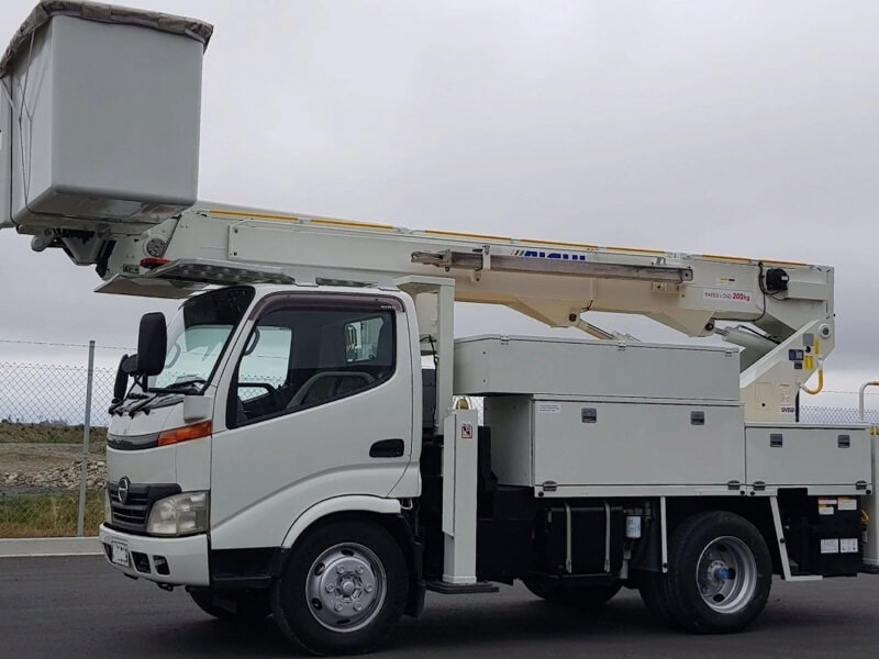 Автовышка AICHI SH15B 15 м на базе Hino Dutro