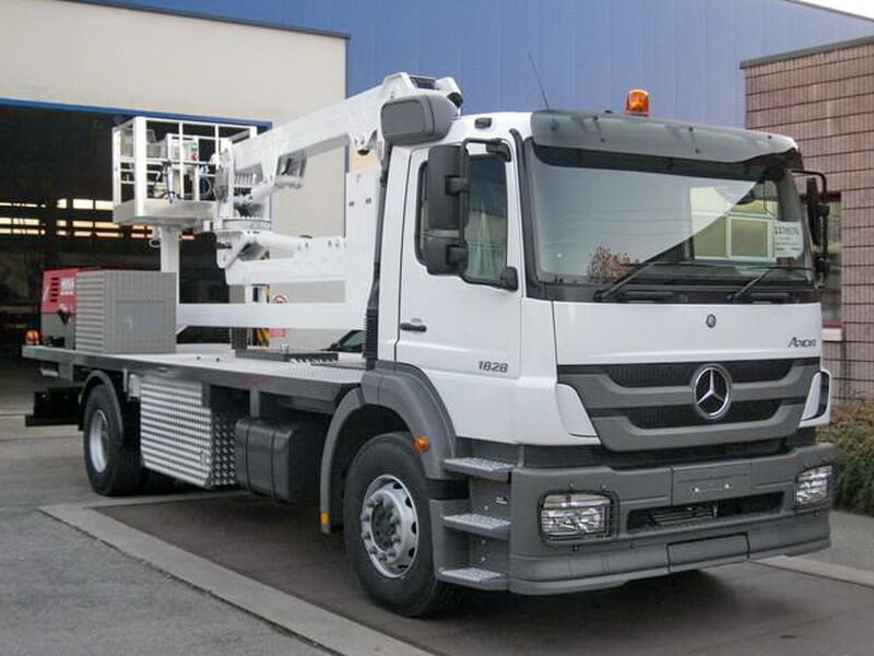 Автовышка Barin AB 9/S 8,5 м на базе Mercedes-Benz Axor