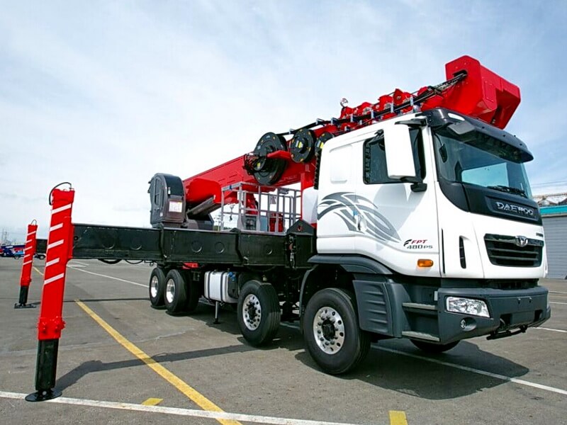 Автовышка Horyong E-SKY 670KR 67 м на базе Daewoo Novus